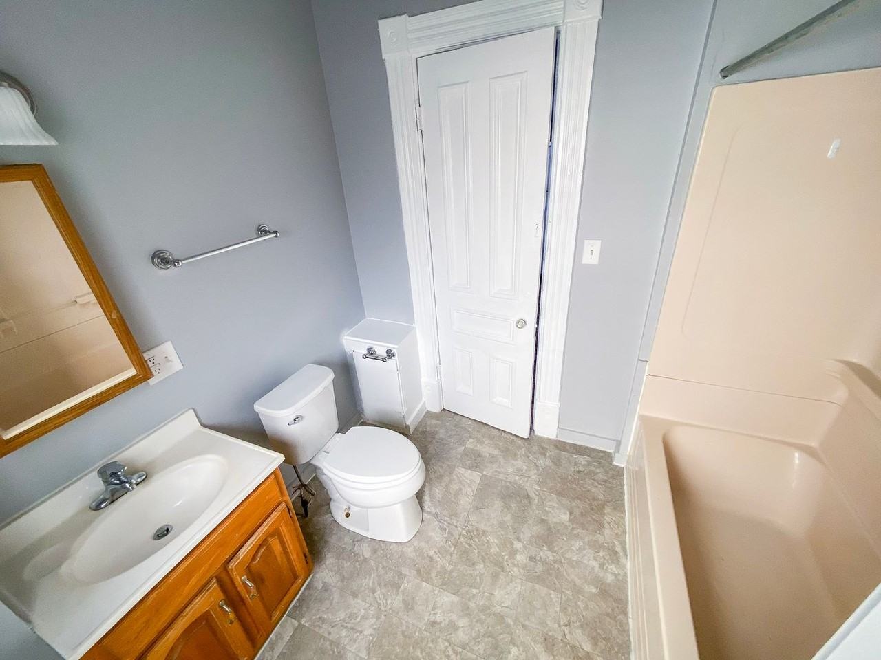 176-182 Elmwood Ave - Photo 3 of 25