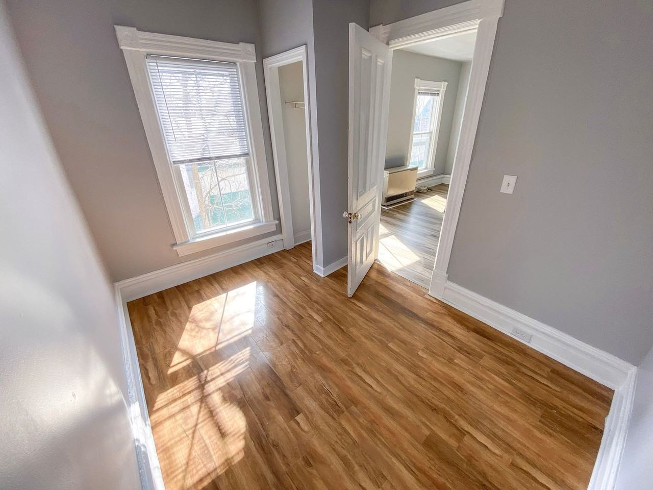 176-182 Elmwood Ave - Photo 4 of 25