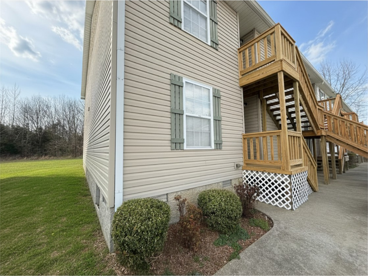 Southern Magnolia Apartments - Photo 2 of 8