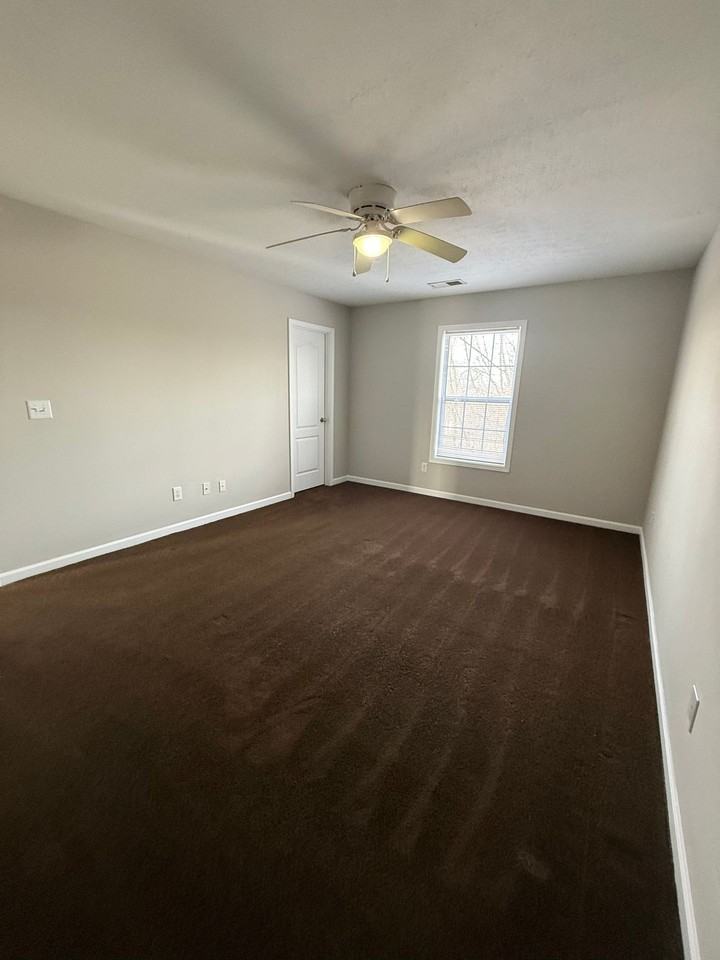 Southern Magnolia Apartments - Photo 6 of 8