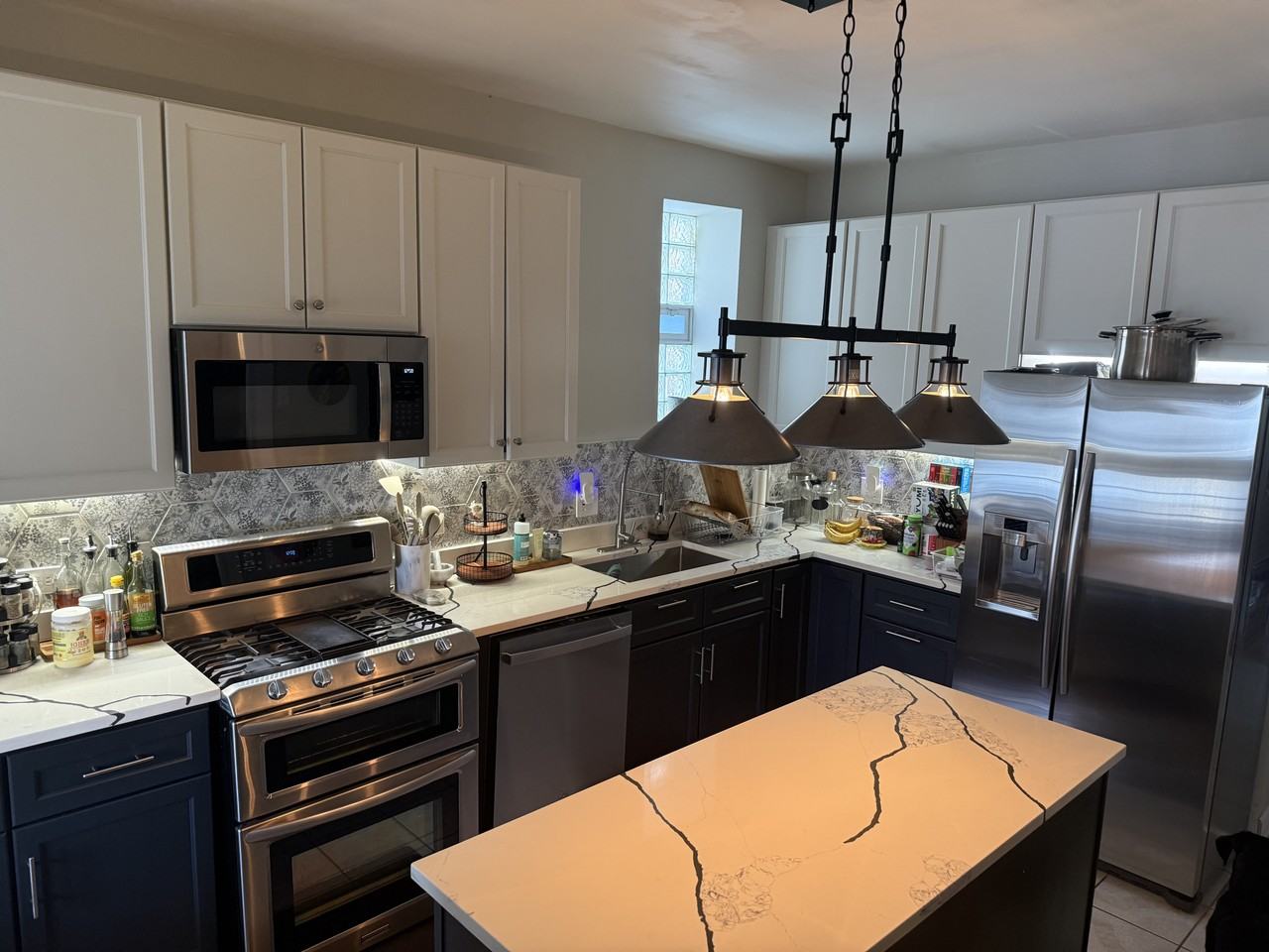 2153 N Keystone Ave #1 - Photo 7 of 11