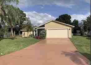 2265 Sw Edison Cir #NA - Photo 1 of 1