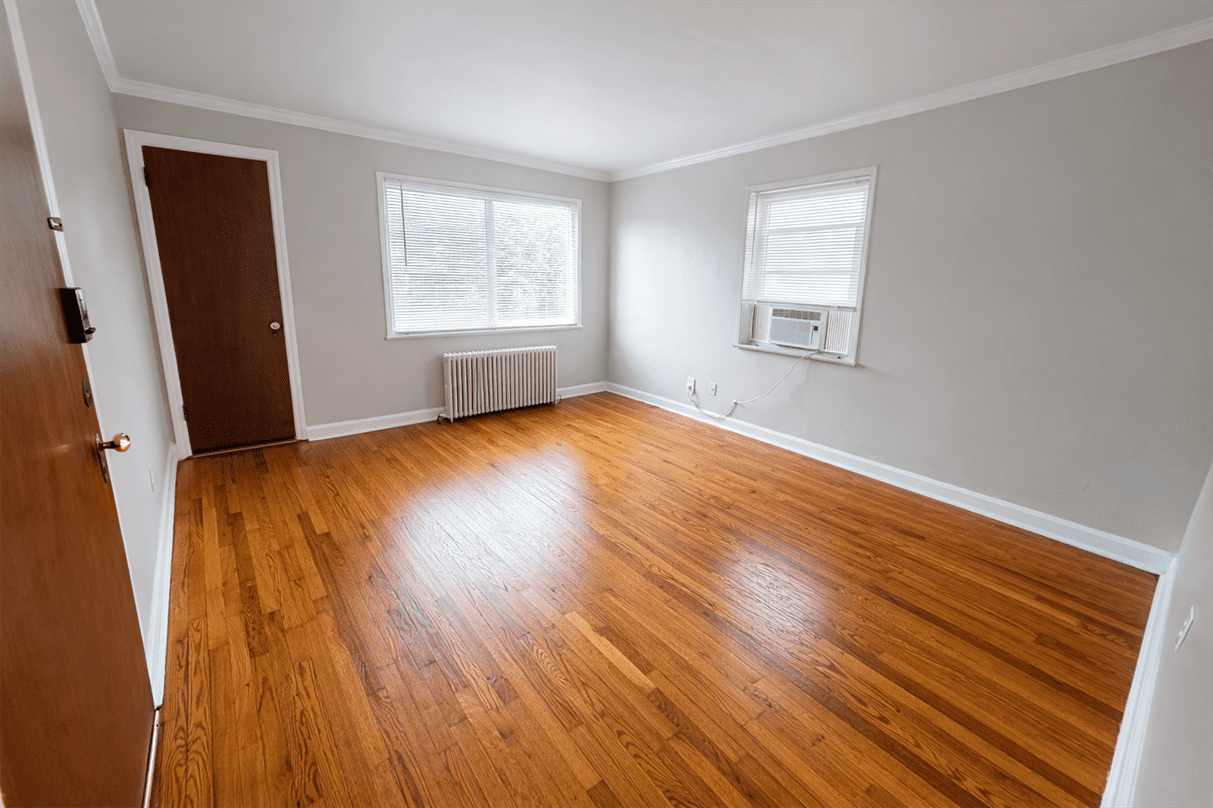 5824 Ridge Ave #6 - Photo 7 of 10