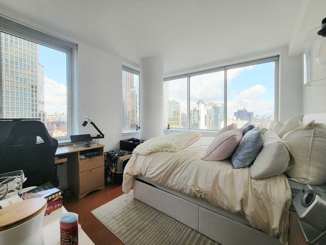 80 Dekalb Ave #25A - Photo 3 of 12