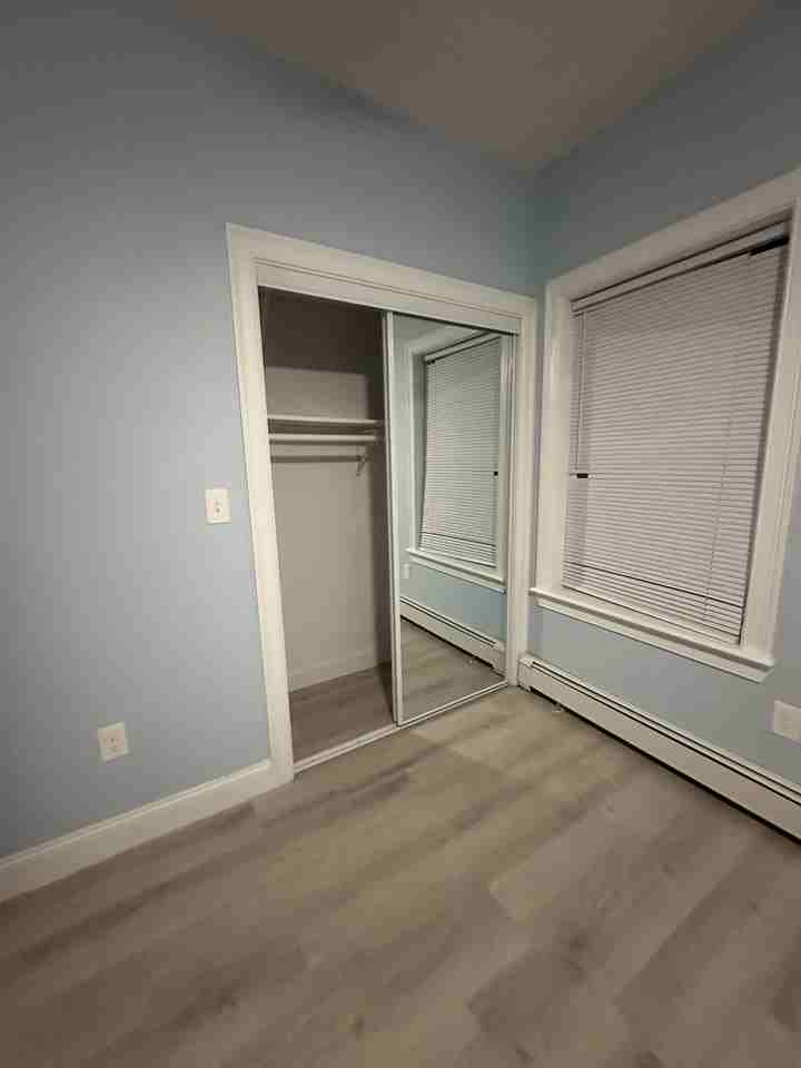 194 Mount Vernon St #1 - Photo 7 of 10