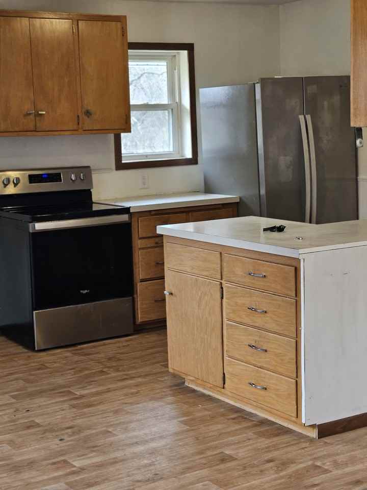 1020 University Ave #C - Photo 3 of 3