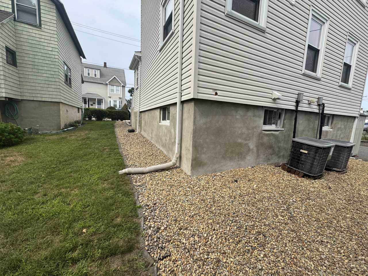 15 Grove St #2 - Photo 2 of 12