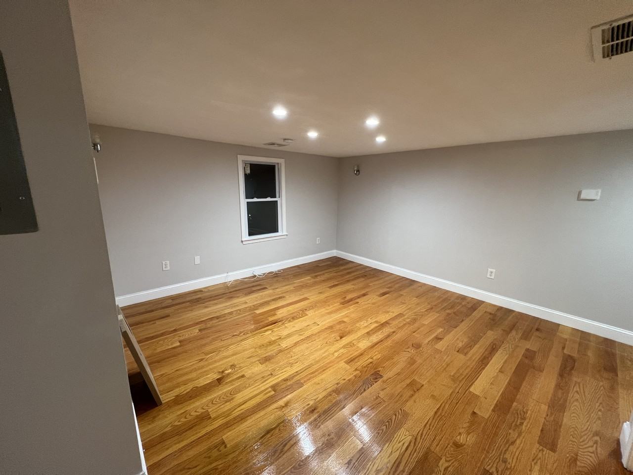 15 Grove St #2 - Photo 6 of 12