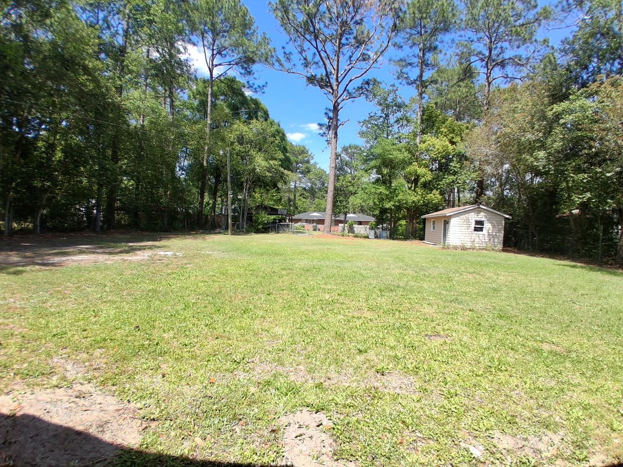 607 12th St E #NA - Photo 6 of 16