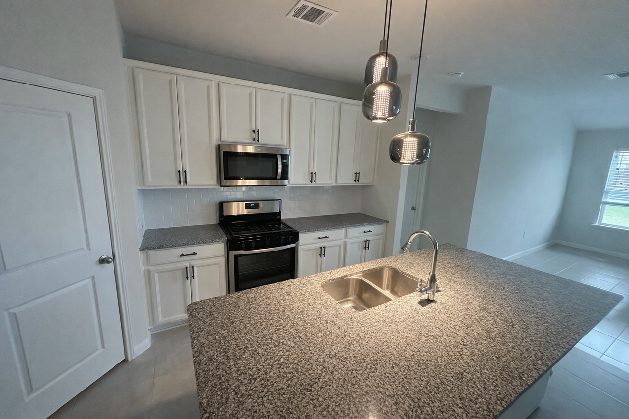 300 Low Bramble Dr #NA - Photo 3 of 17