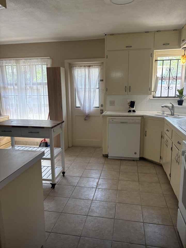 521 Chamberlain St #NA - Photo 7 of 18