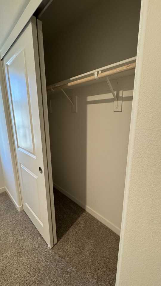 2223 N Oakridge Ct #NA - Photo 3 of 13