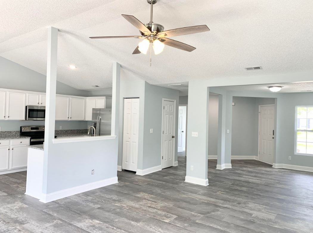 295 Bellegrove Dr #NA - Photo 5 of 23