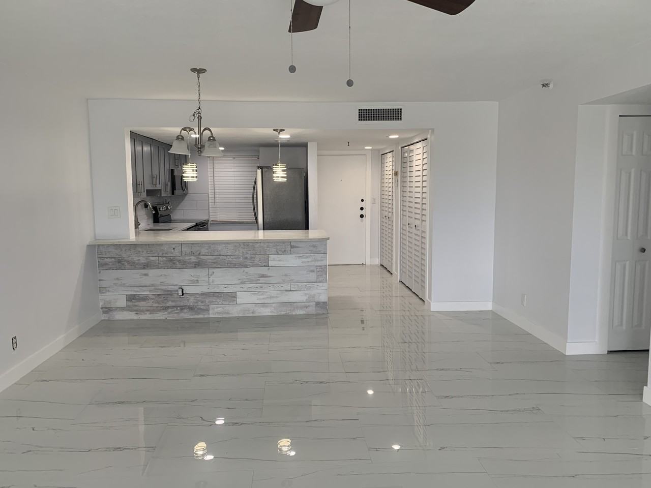 2786 Tennis Club Dr #301 - Photo 6 of 14