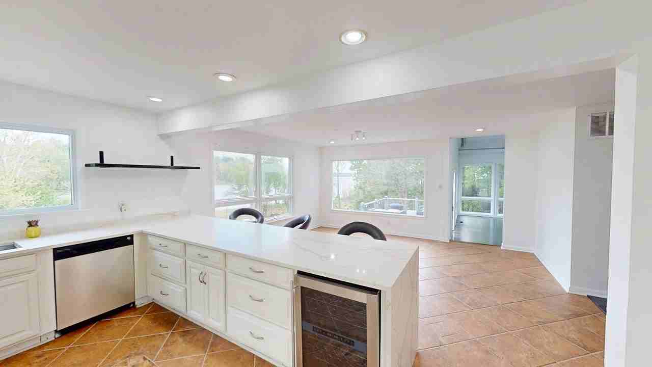 1312 Swan Harbour Rd #B - Photo 4 of 22