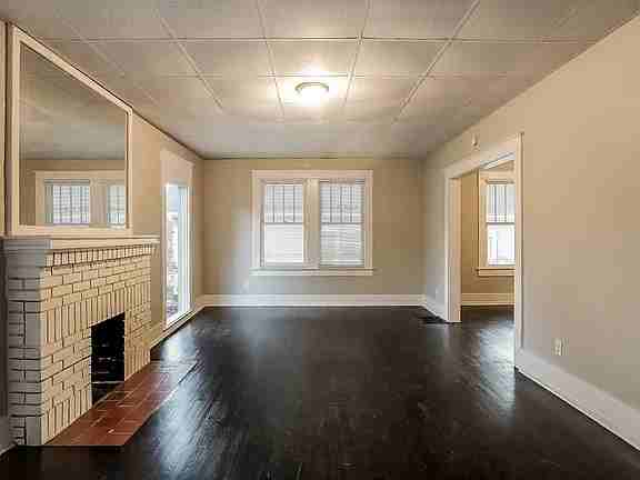 8516 3rd Ave S #NA - Photo 4 of 7