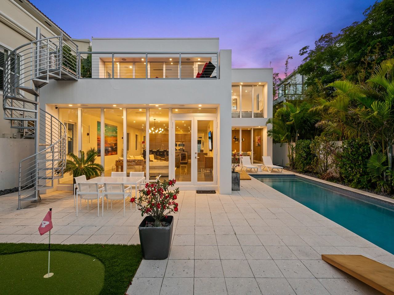 1504 Ne 6th St #NA - Photo 2 of 50