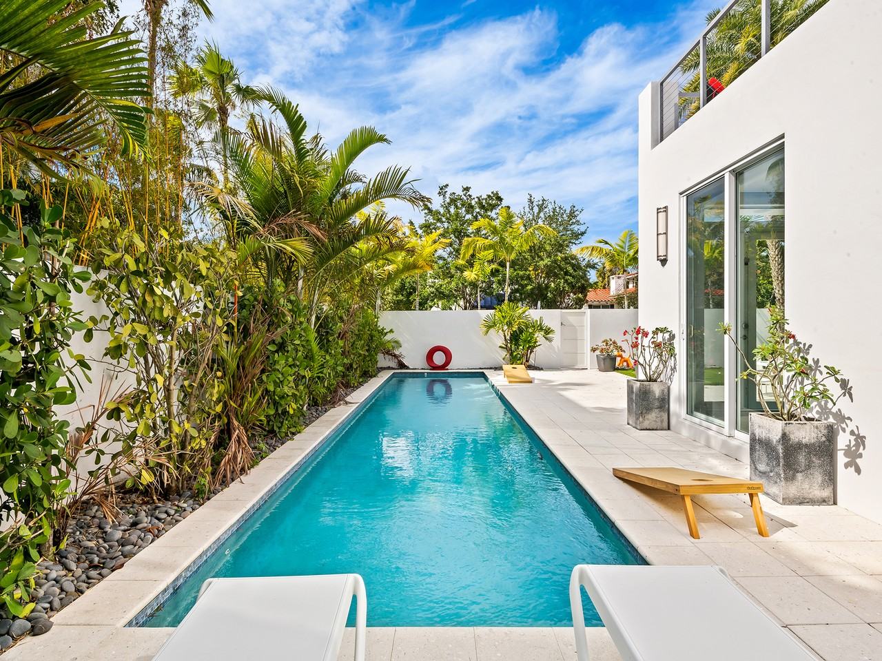 1504 Ne 6th St #NA - Photo 4 of 50