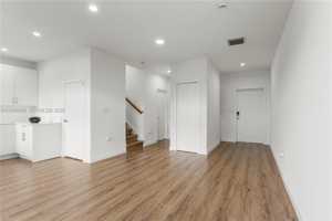 featured image of 409 Southwest 1st Street #1