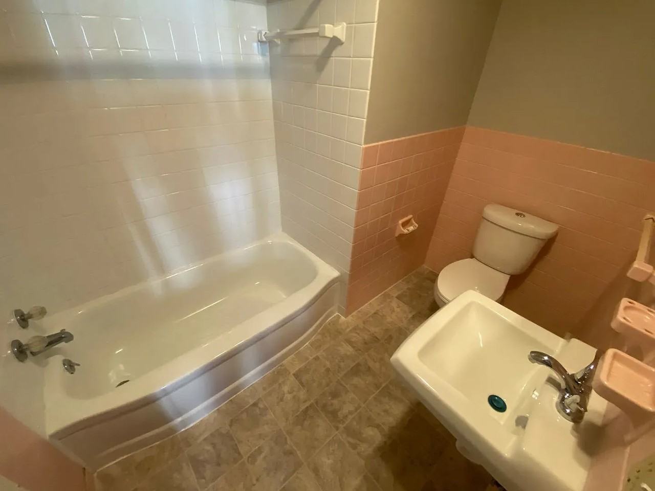 Mueller Park Lofts - Photo 7 of 18