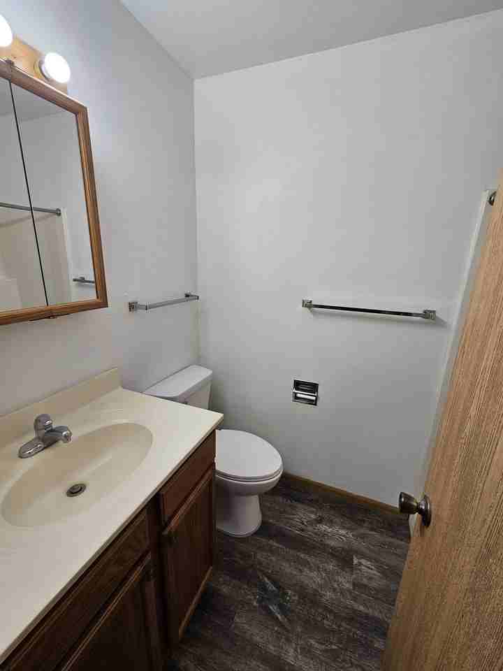 2222 32nd St S #18 - Photo 7 of 11