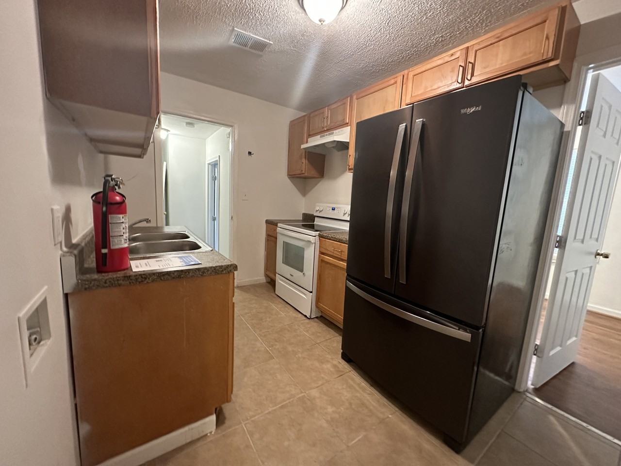 896 Edwin St Nw #NA - Photo 3 of 8