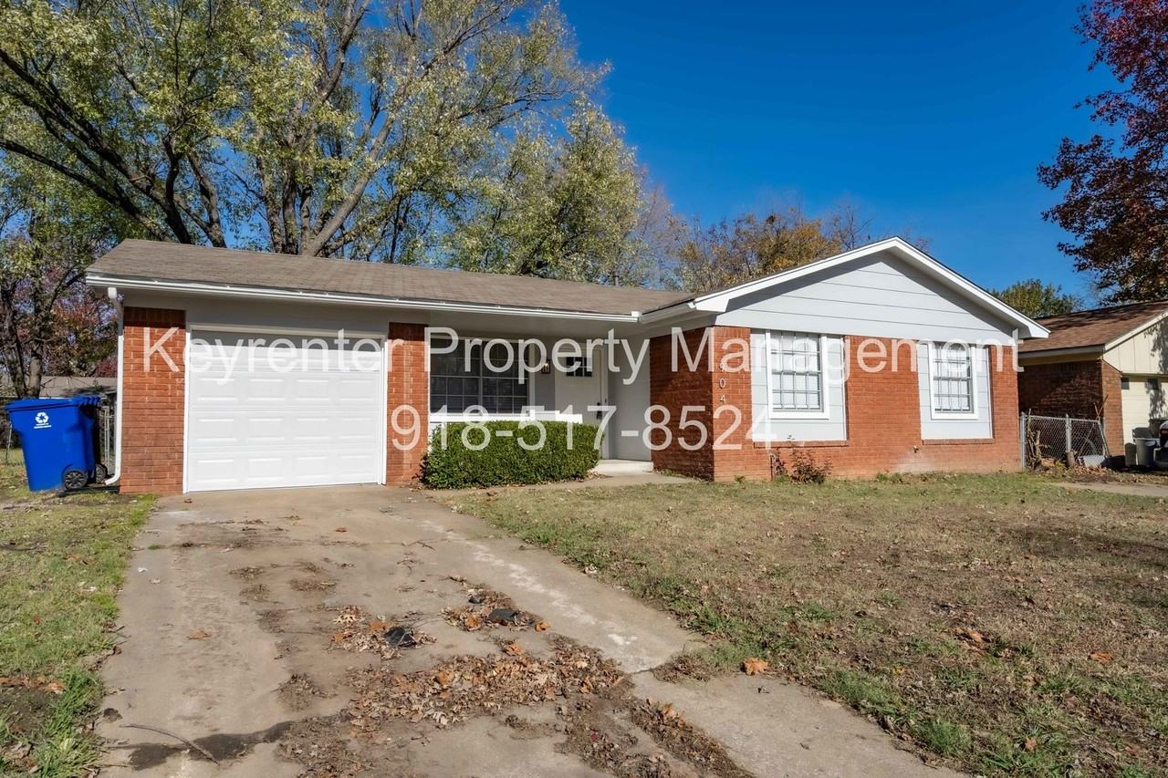 904 W El Paso Pl - Photo 2 of 15