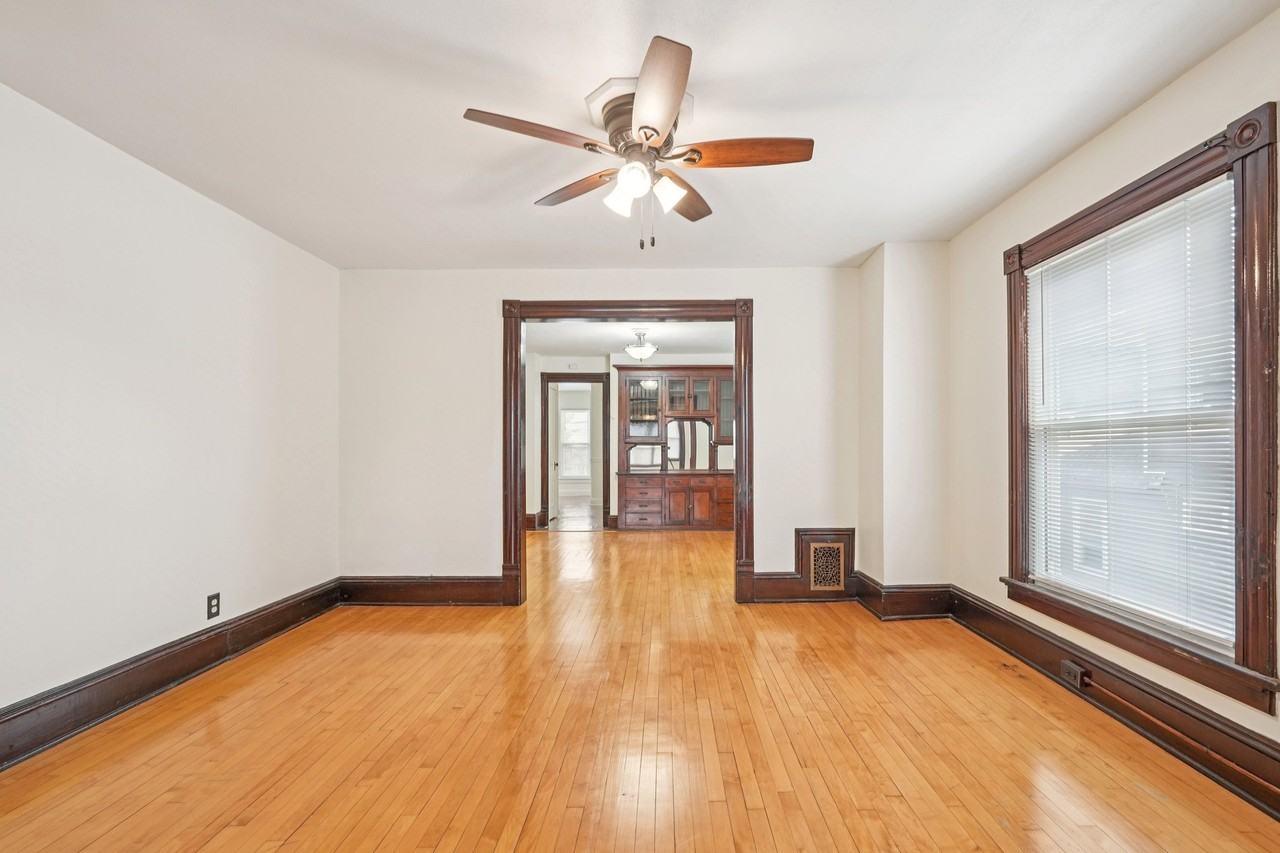 1660 N Marshall St #2 - Photo 6 of 33