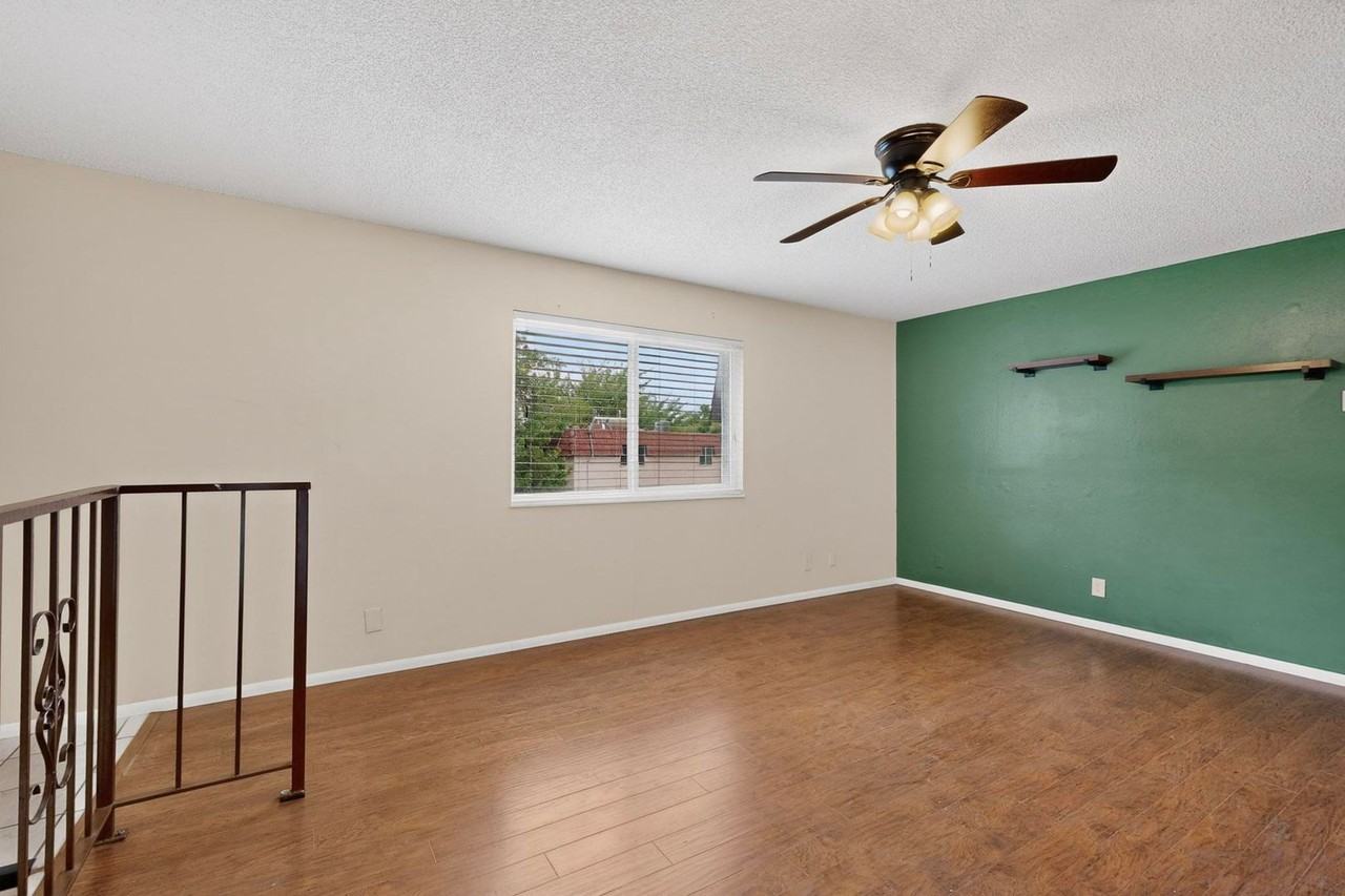 8445 Chambers Ct Ne - Photo 4 of 36