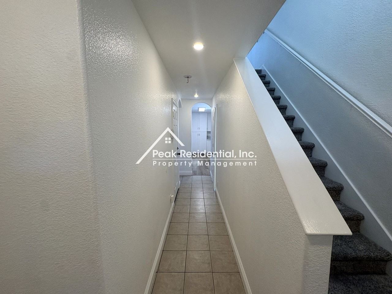 4061 32nd St - Photo 4 of 24
