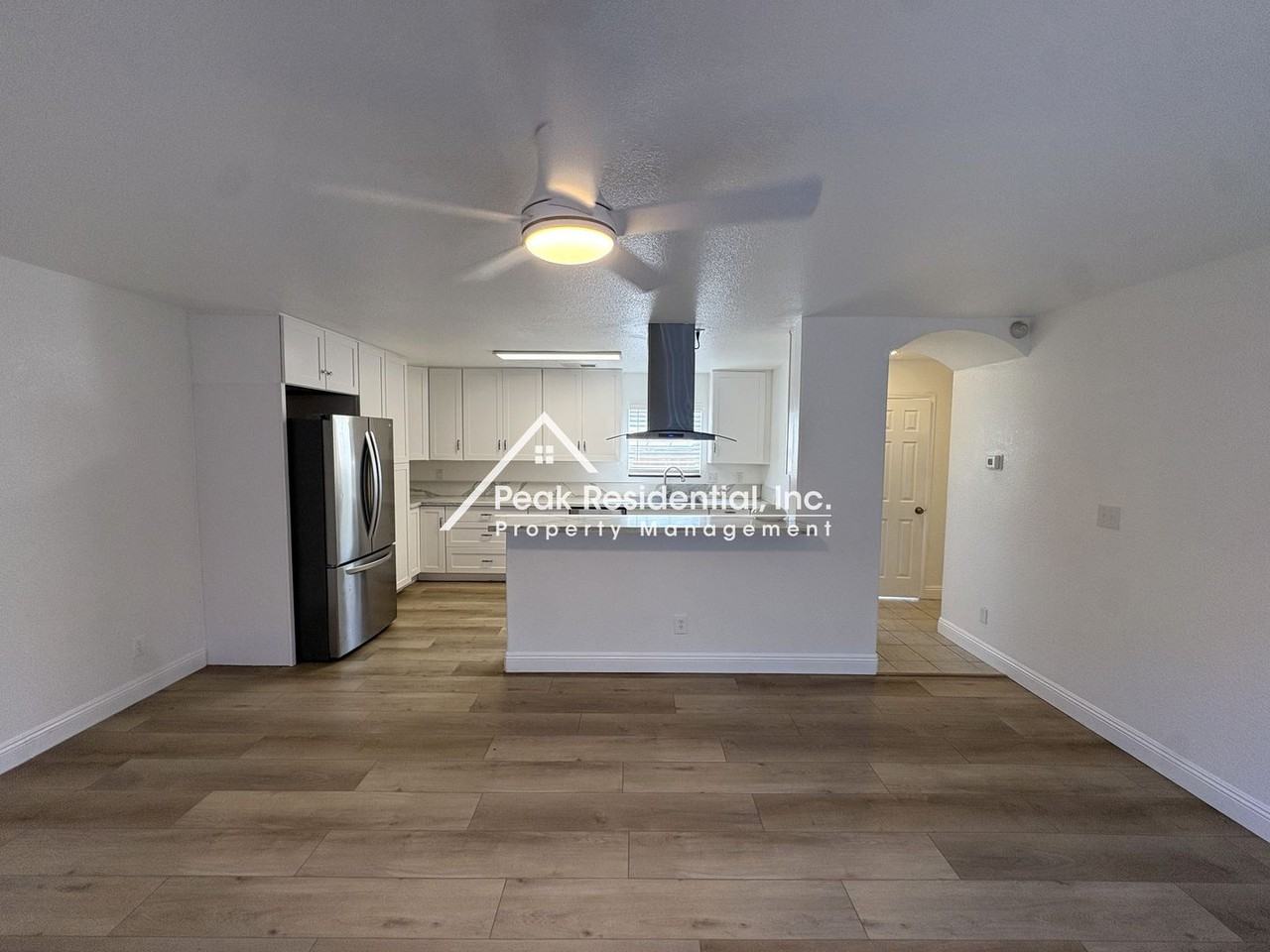4061 32nd St - Photo 7 of 24