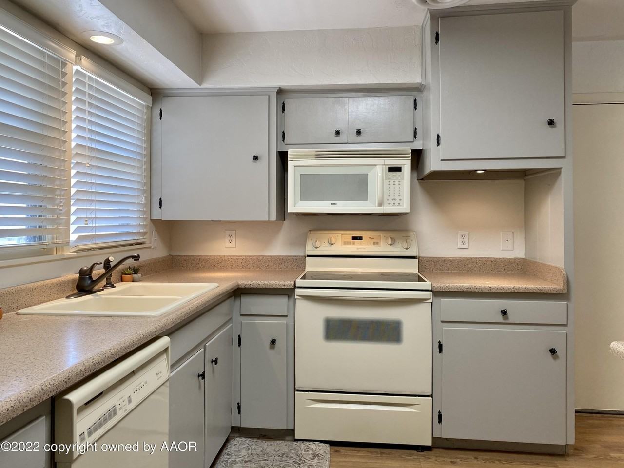 4109 Tucson Dr - Photo 6 of 22