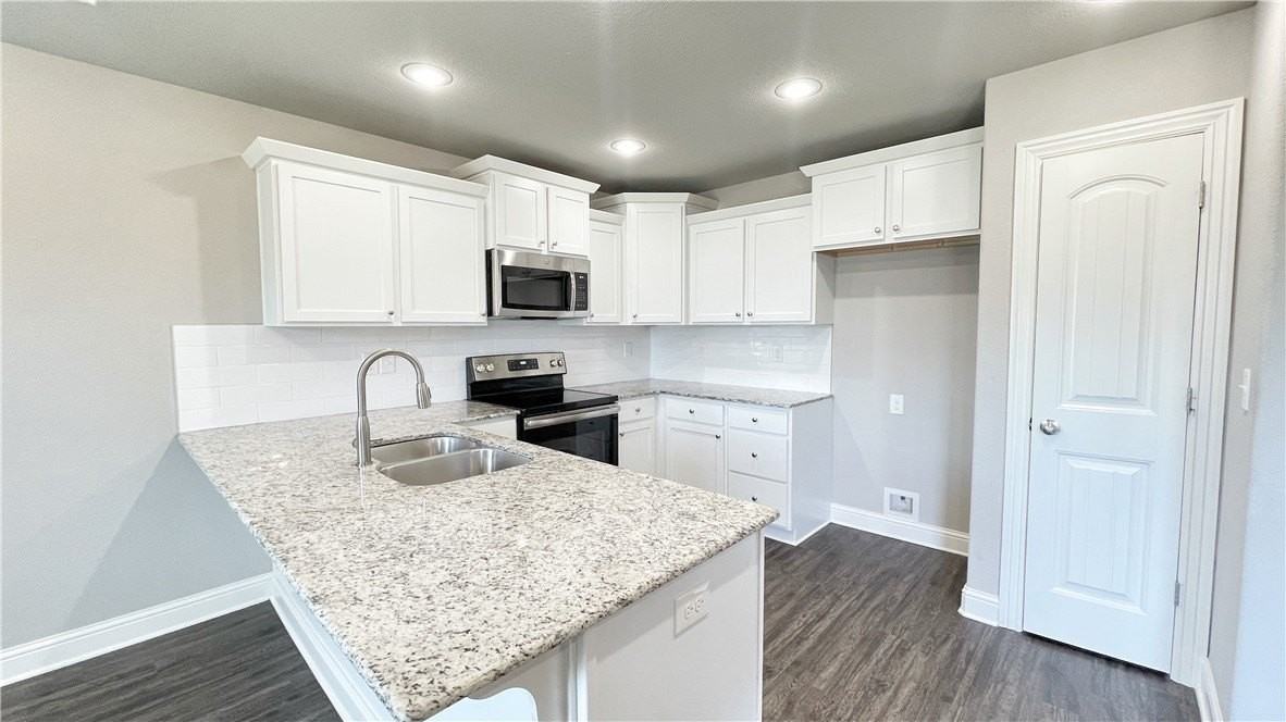 1759 Charismatic Dr - Photo 7 of 25