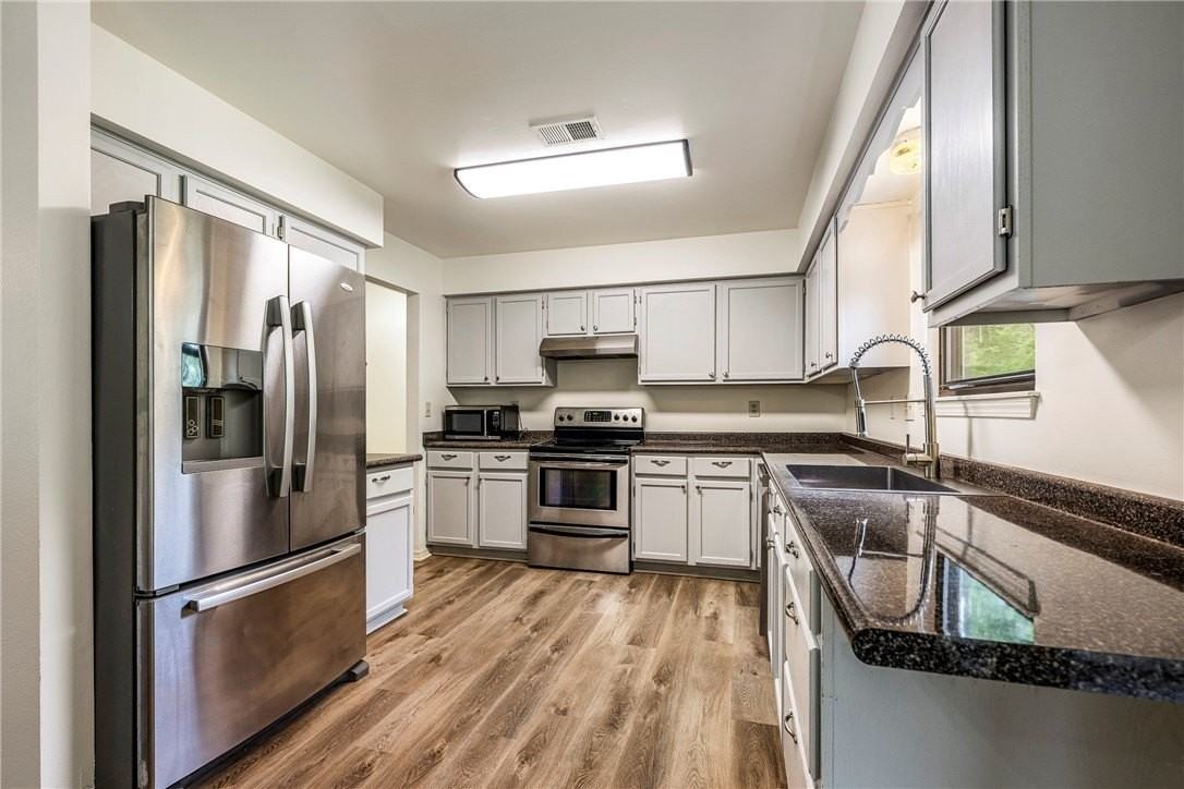 9 Hartlepool Dr - Photo 7 of 23