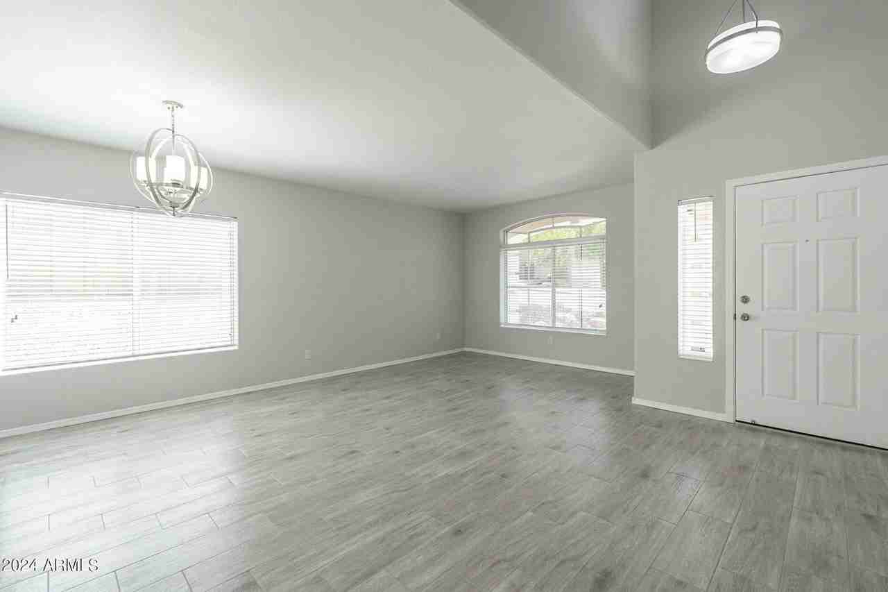 6326 W El Cortez Pl - Photo 7 of 50