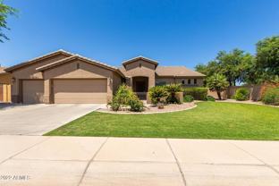 4250 S Lafayette Dr - Photo 1 of 1