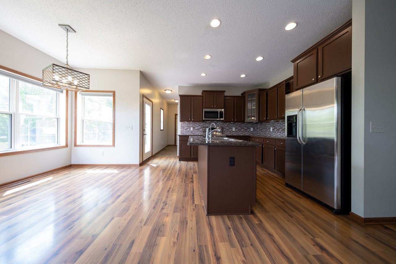 15515 59th Pl N #1 - Photo 5 of 42