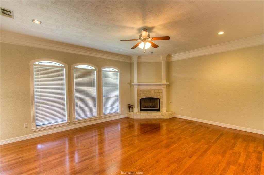 3810 Ransberg Ct - Photo 4 of 23