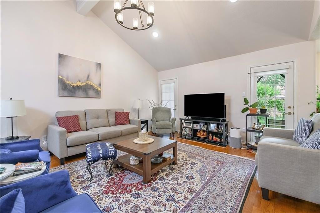 4605 Double Eagle Ct - Photo 4 of 17