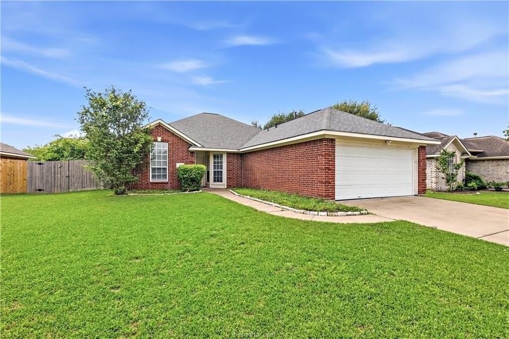 312 Pronghorn Loop - Photo 2 of 23