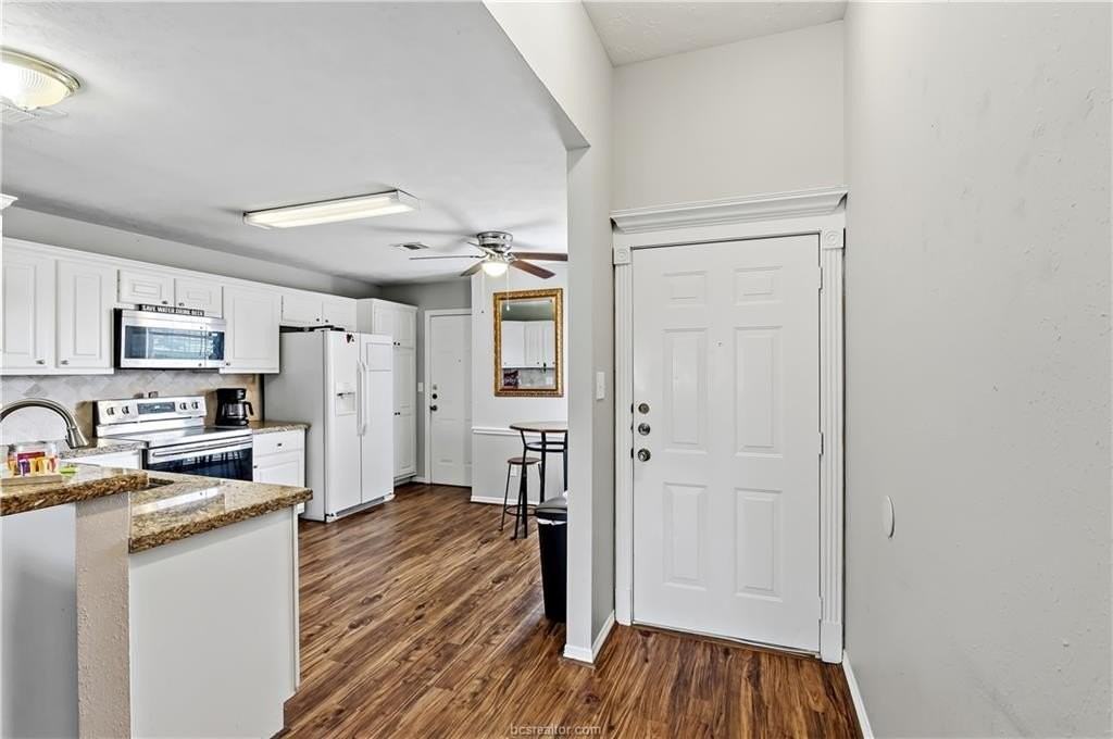 312 Pronghorn Loop - Photo 4 of 23