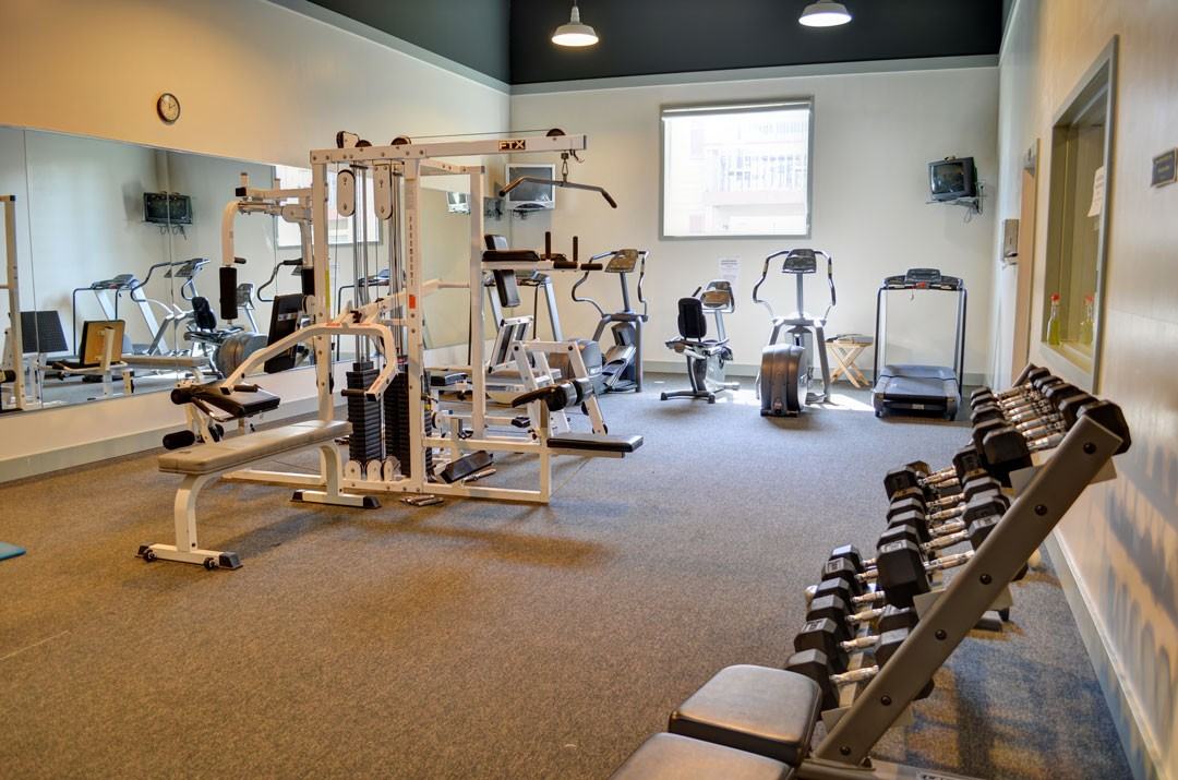 16817 Larch Way - Photo 4 of 19