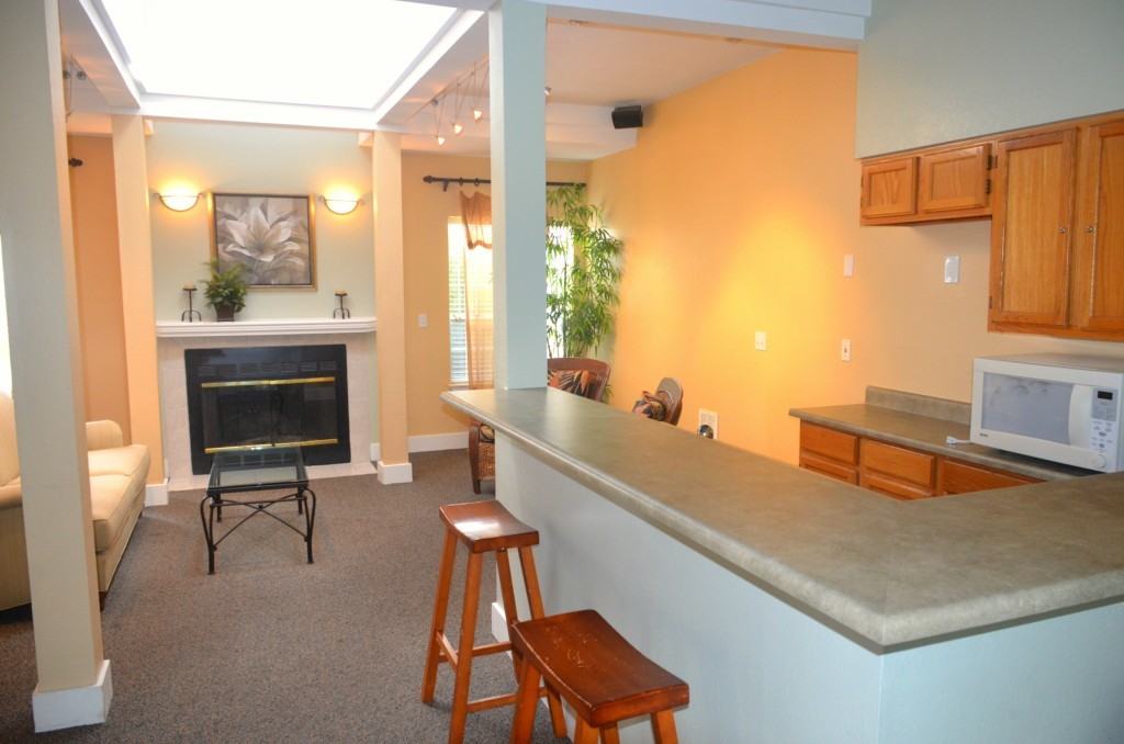 16817 Larch Way - Photo 5 of 19