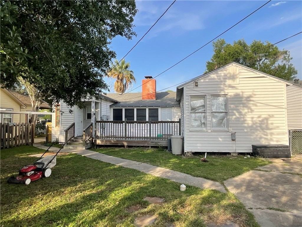 3213 Lawnview St - Photo 4 of 14