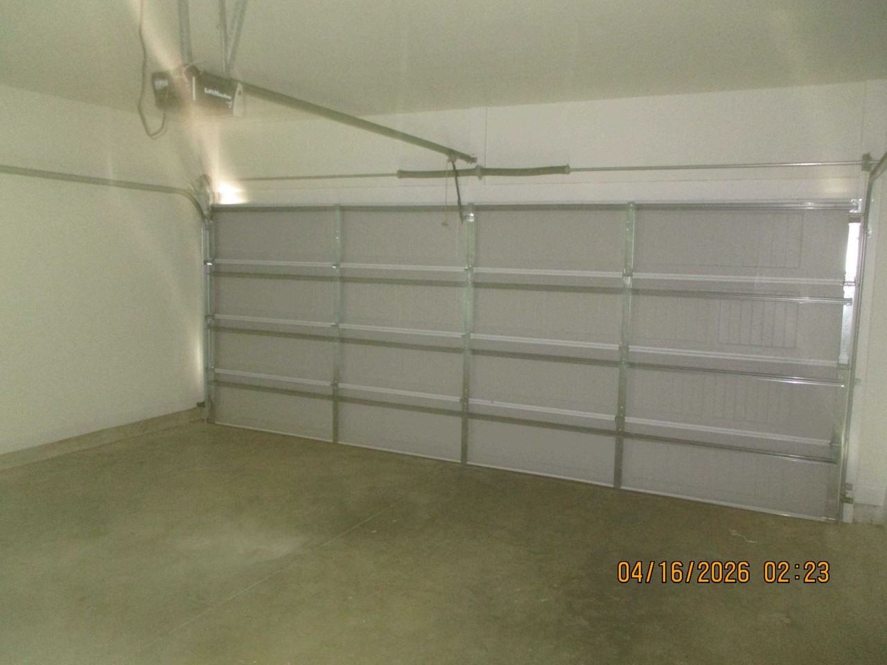 126 Chelmsford Ct - Photo 6 of 9