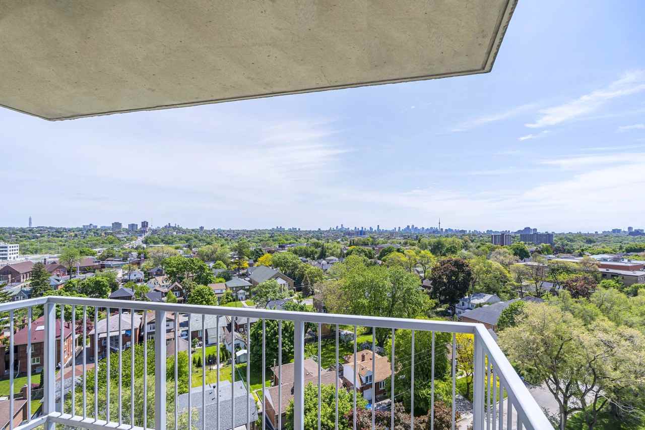 3559 Eglinton Avenue West #1109 - Photo 7 of 33