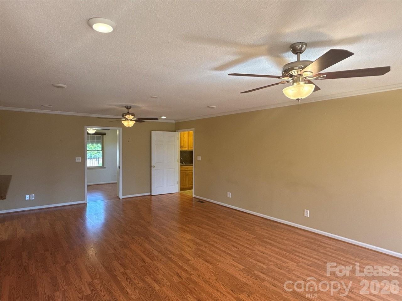 1131 Kendrick Rd - Photo 2 of 17