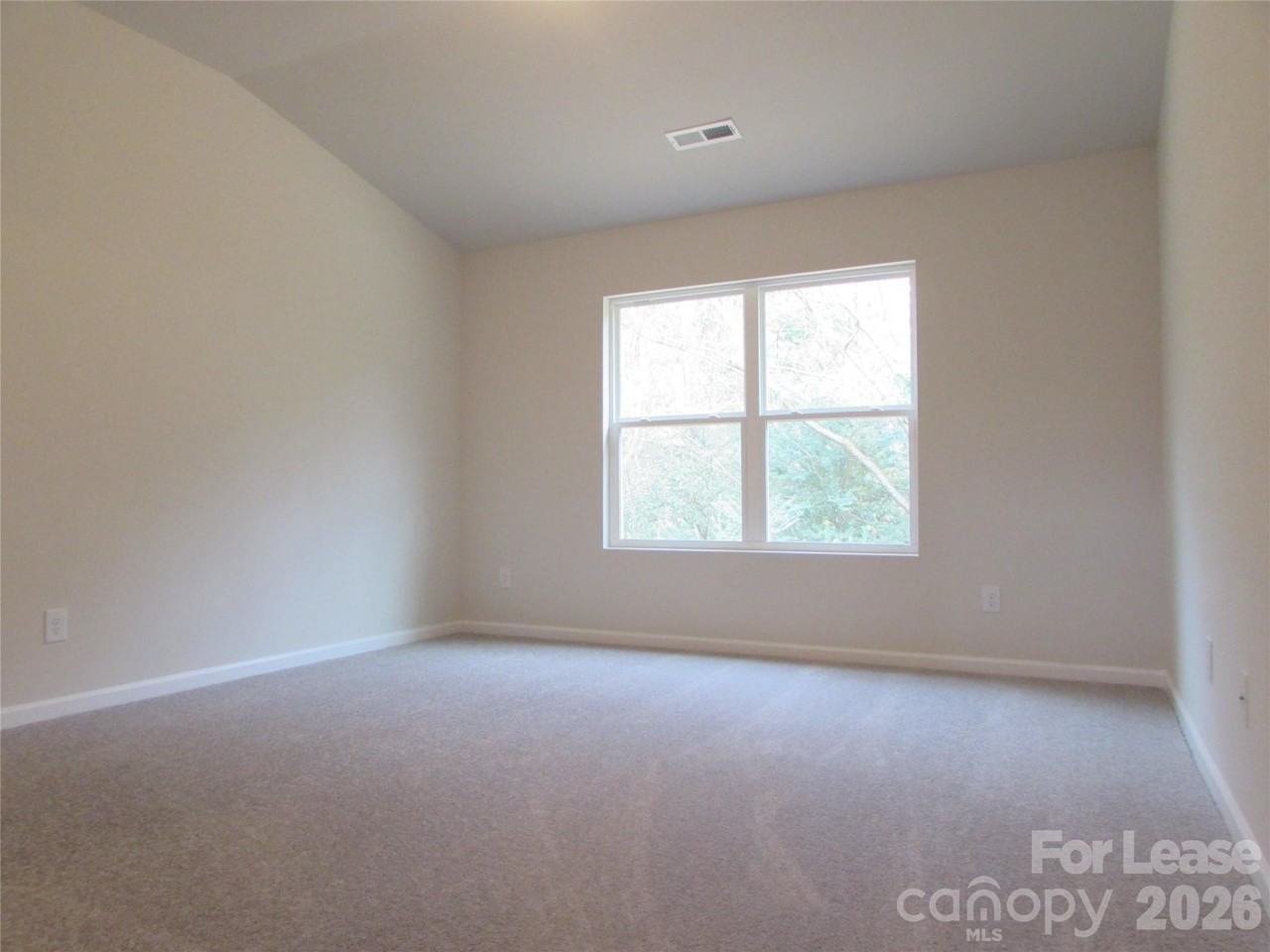 1385 Amberlight Cir - Photo 7 of 13