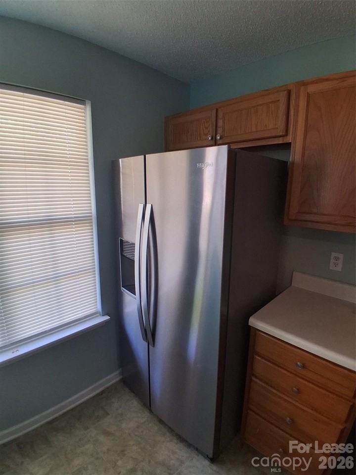 1786 Forest Side Ln - Photo 4 of 22