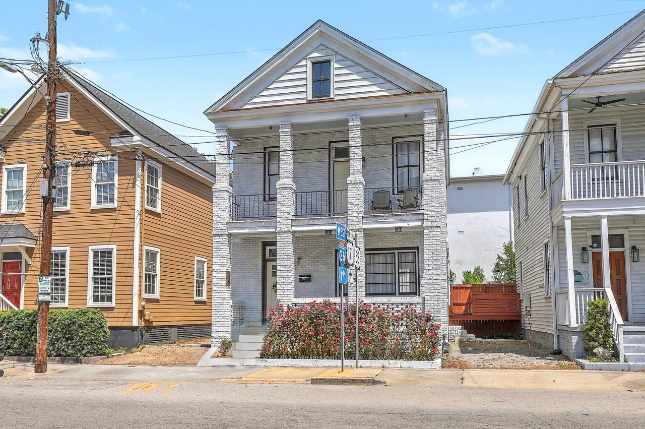 272 Coming St #C - Photo 2 of 37